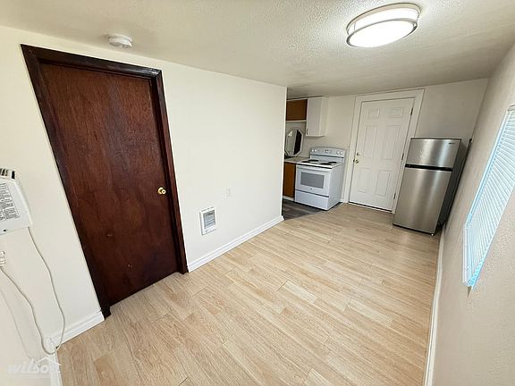 2nd image of 1531 McKinley Ave #1/2