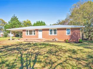 118 Whitten Rd, Pelzer, SC 29669