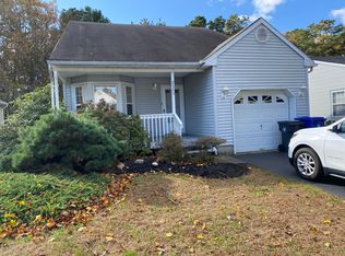 2325 Mount Hood Ln, Toms River, NJ