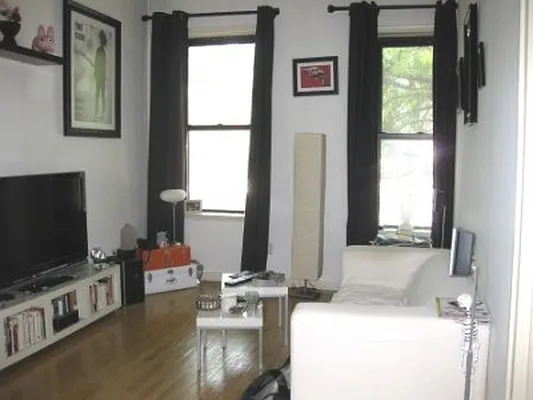 Rented by Citi Habitats | media 13