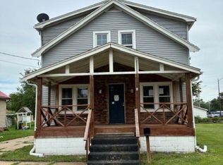 916 Ingersoll Pl, South Beloit, IL 61080