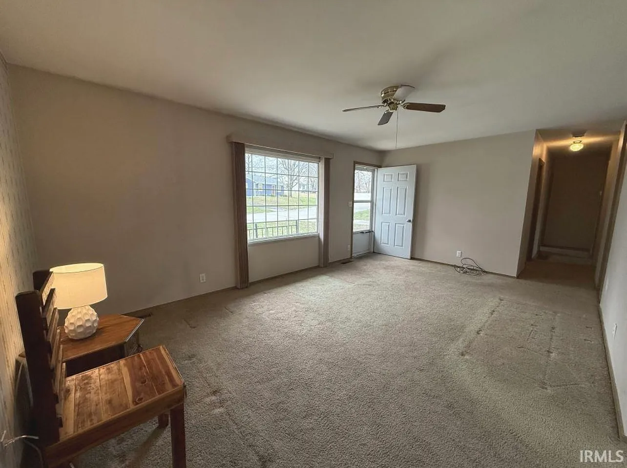 3 bed, 1025 sqft, $1,750 — Photo 3