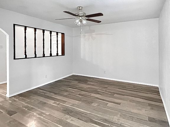 2nd image of 4806 Sorrento