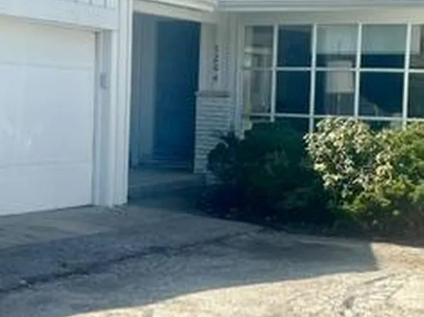 5204 Fair Elms Ave, Western Springs, IL 60558