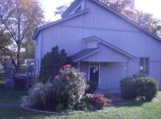302 Vine St, Oneida, TN 37841