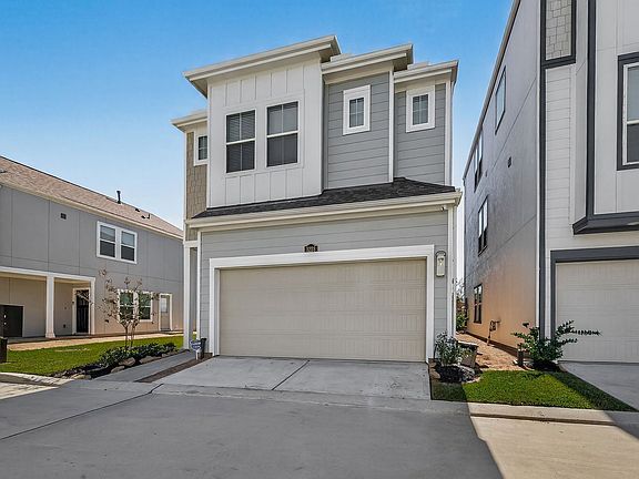 4th image of 3223 Cedar Dawn Ln