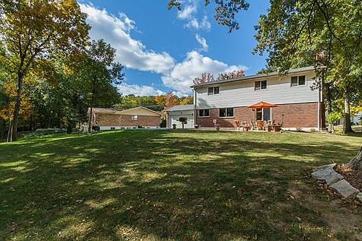 4th image of 5394 Royal Hills Dr
