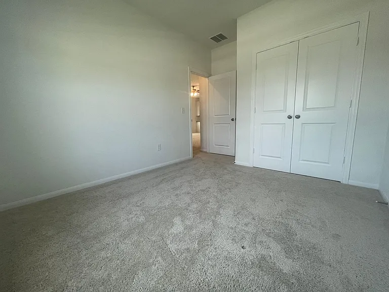 340 Kenai Dr — Photo 9