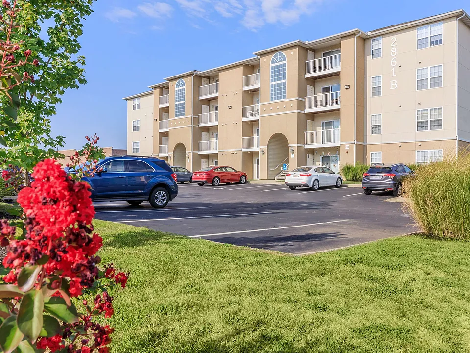 Sandstone Heights Apartments