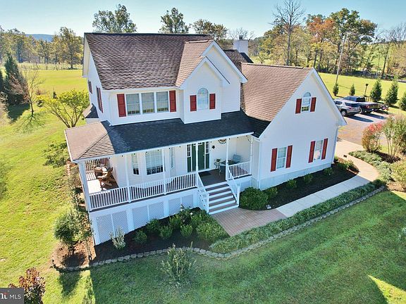 3rd image of 101 Boiling Springs Ln