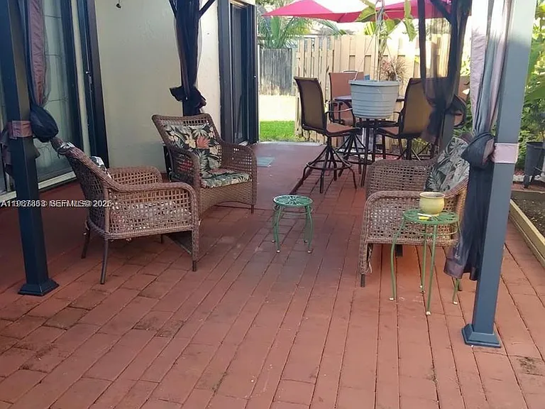 1419 Yellowthroat St — Photo 23