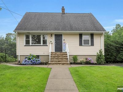 236 Vanderburgh Ave, Rutherford, NJ, 07070