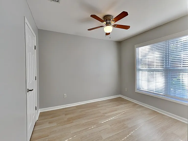 838 S Parramore Ave — Photo 17