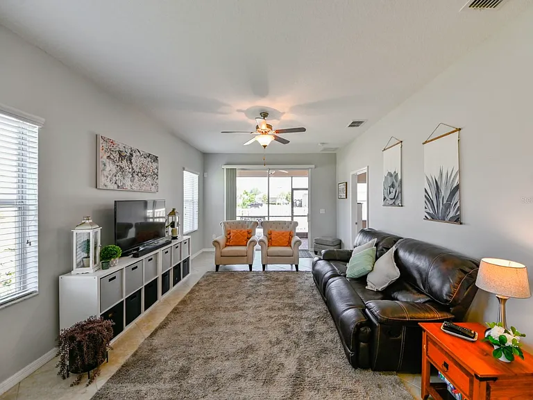 13529 Crest Lake Dr — Photo 4