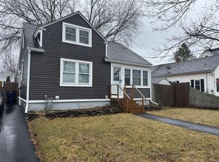 144 14th St, Bangor, ME 04401