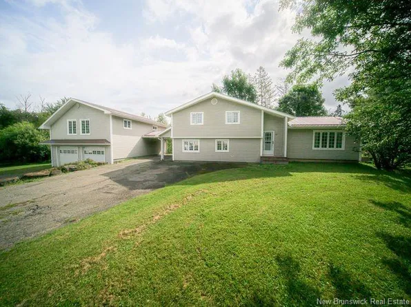 51 Hillcrest Dr, Perth Andover, NB E7H 2G7