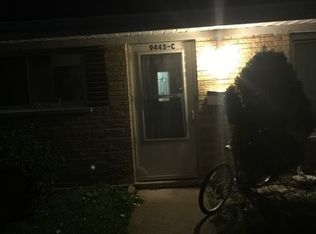 9443 Sumac Rd APT C, Des Plaines, IL 60016