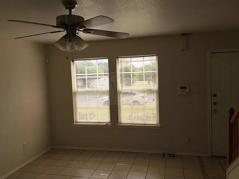 2312 Wildewood Dr #B — Photo 2