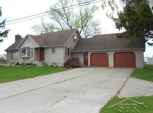 4787 W Freeland Rd, Saginaw, MI 48604