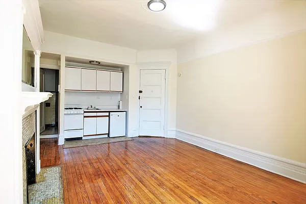 Rented by JK Dansar Corp | media 15