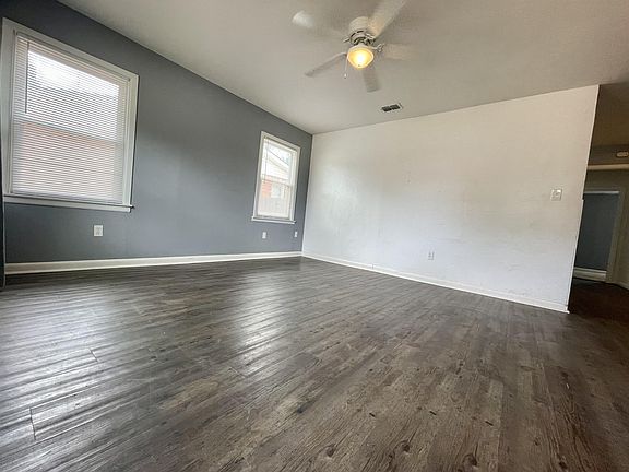 5th image of 4205 41st St