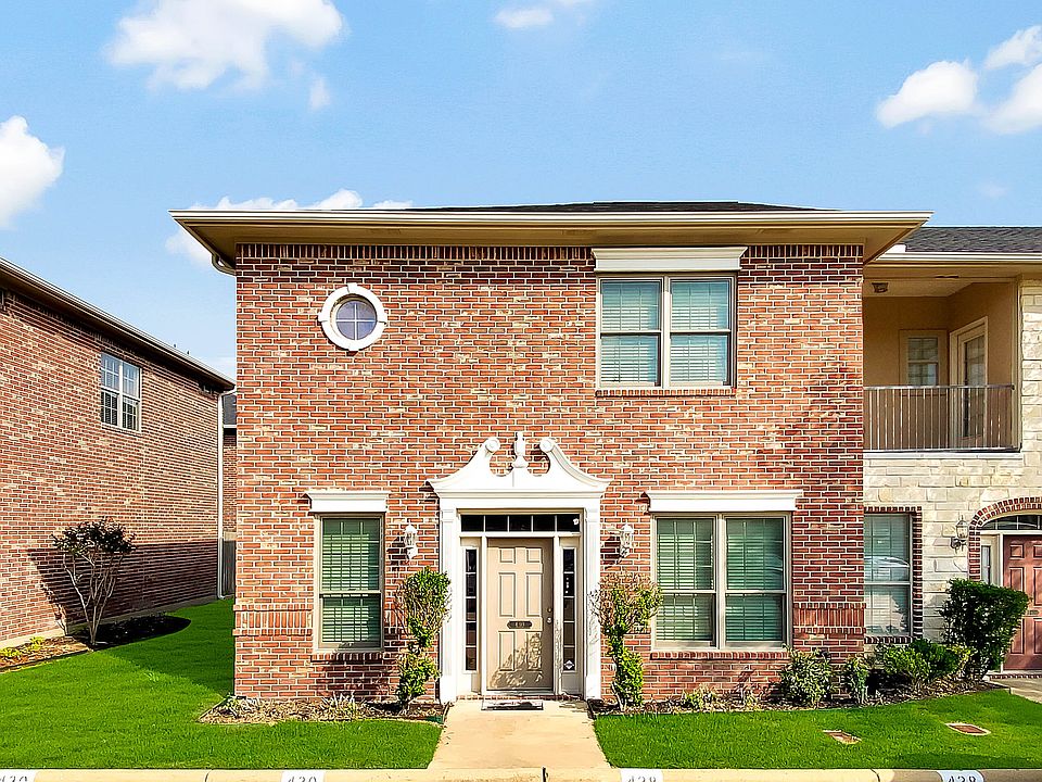 1st image of 430 Forest Dr #1