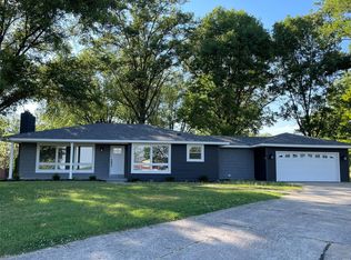 1615 S Old Highway 94, Saint Charles, MO 63303