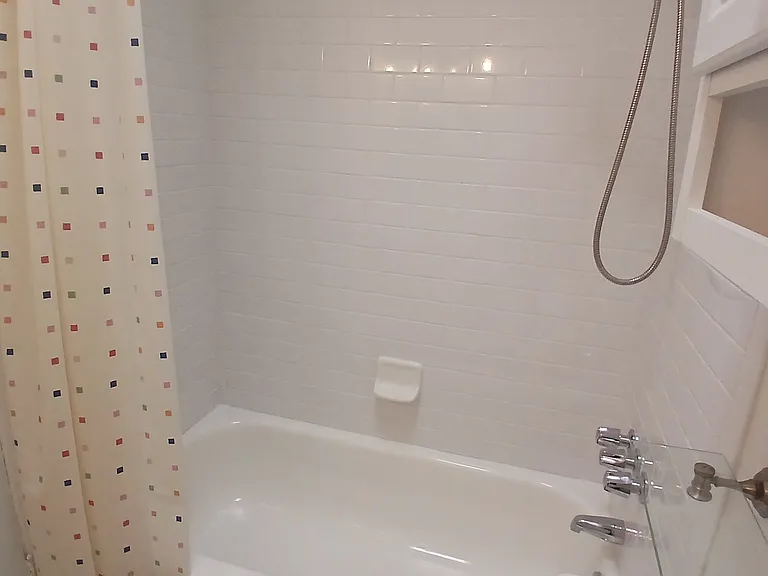 Full Bath