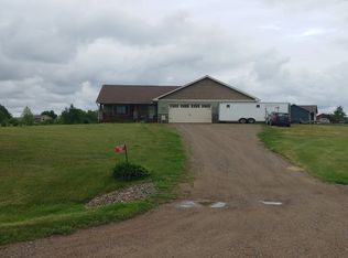 985 165th Ave, New Richmond, WI 54017