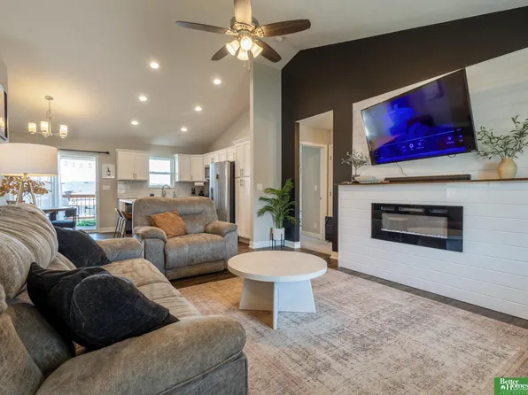 4210 W Hancock Ct, Lincoln, NE 68528