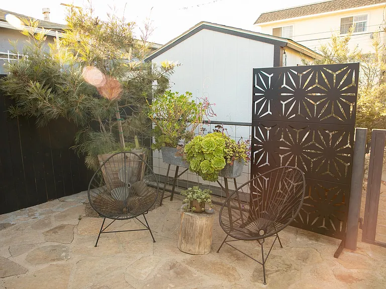 E Sunset Ave — Photo 19