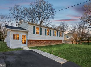 8008 Noel St, Alexandria, VA 22309