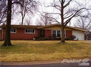 31 Queensbrook Pl, Saint Louis, MO 63132