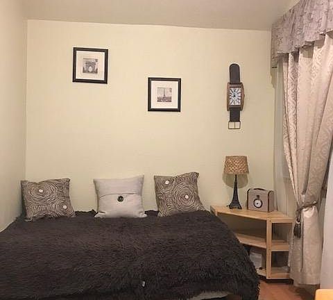 5th image of 115 Prindiville Ct #2