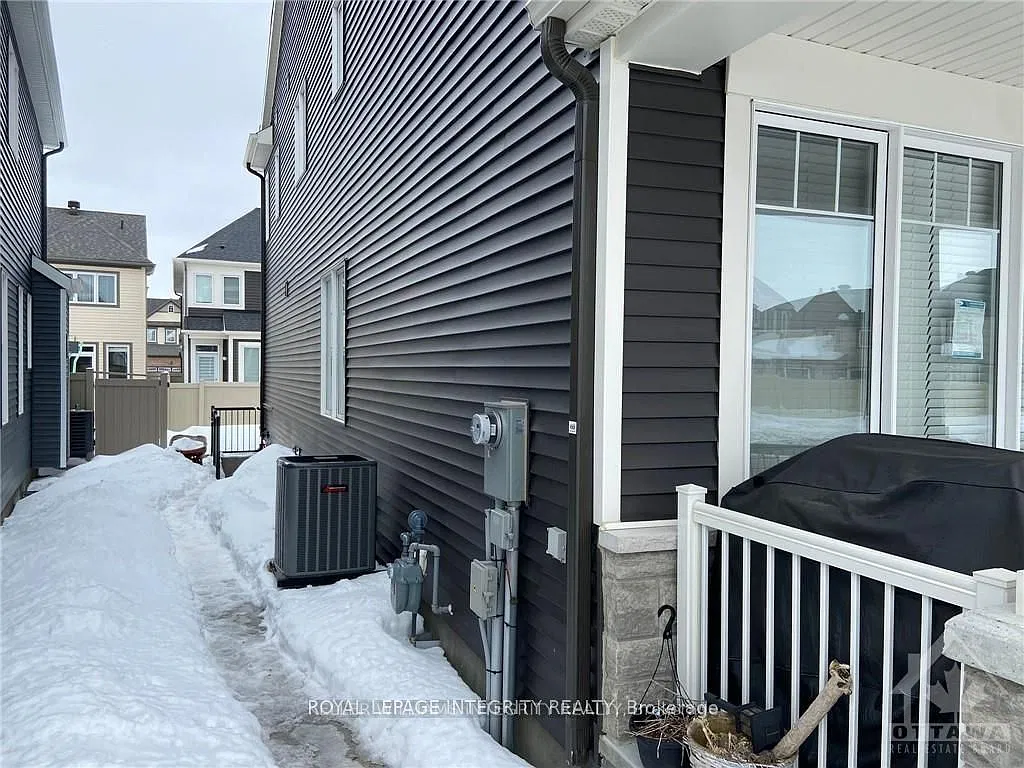 2 bed, $2,200 — Photo 2