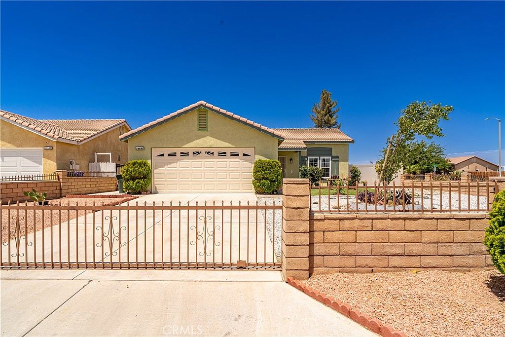 14692 Gray St, Adelanto, CA 92301 Zillow