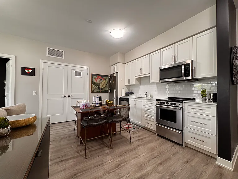 110 Fergus Ave #338 — Photo 14