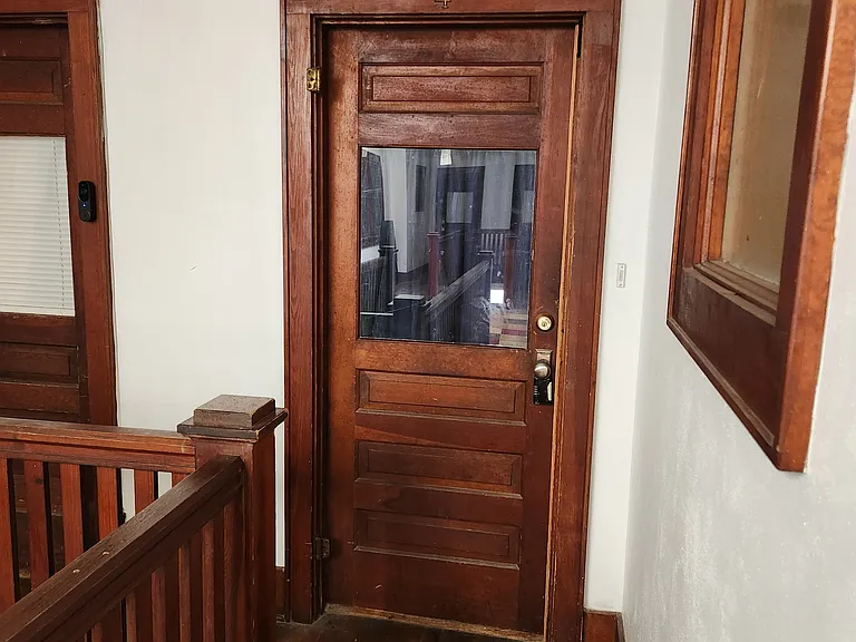 804 E Main St #4 — Photo 4