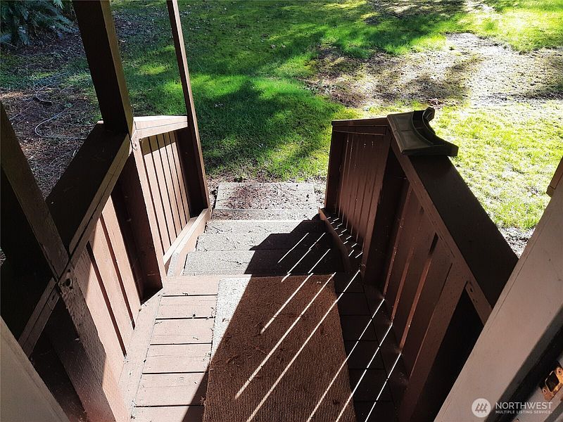 5th image of 9306 Dandy Place