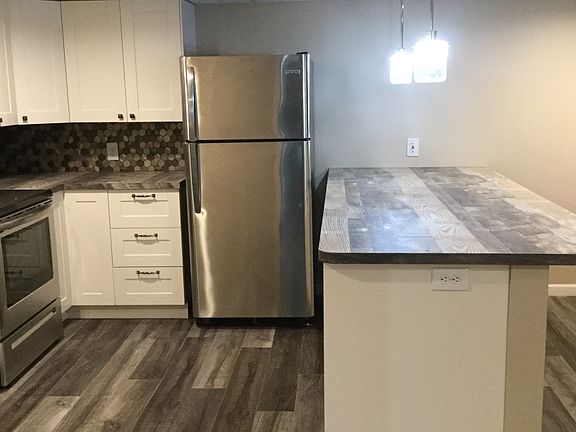 3rd image of 2439 Forest Hill Ct