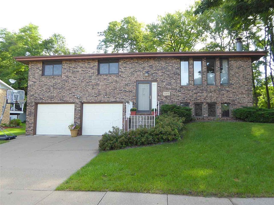 1st image of 2212 Aspen Dr