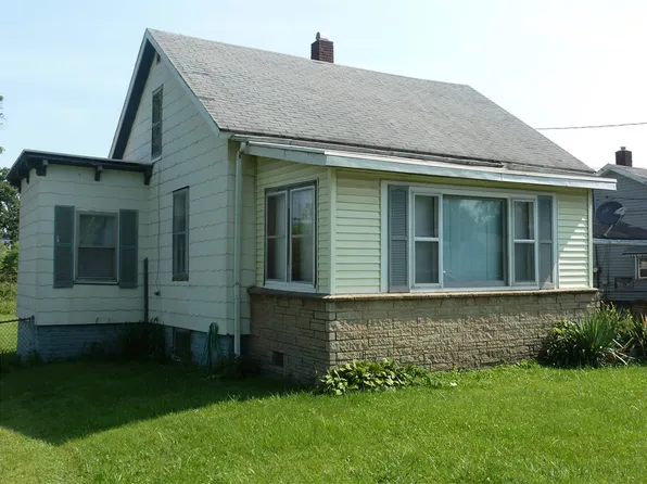 1123 Mabin St, Danville, IL 61832