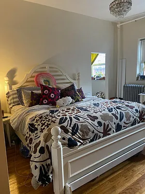 Rented by Brownstone Real Estate | media 19