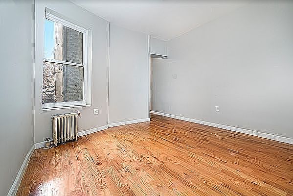 1st image of 264 E 2nd St APT 9