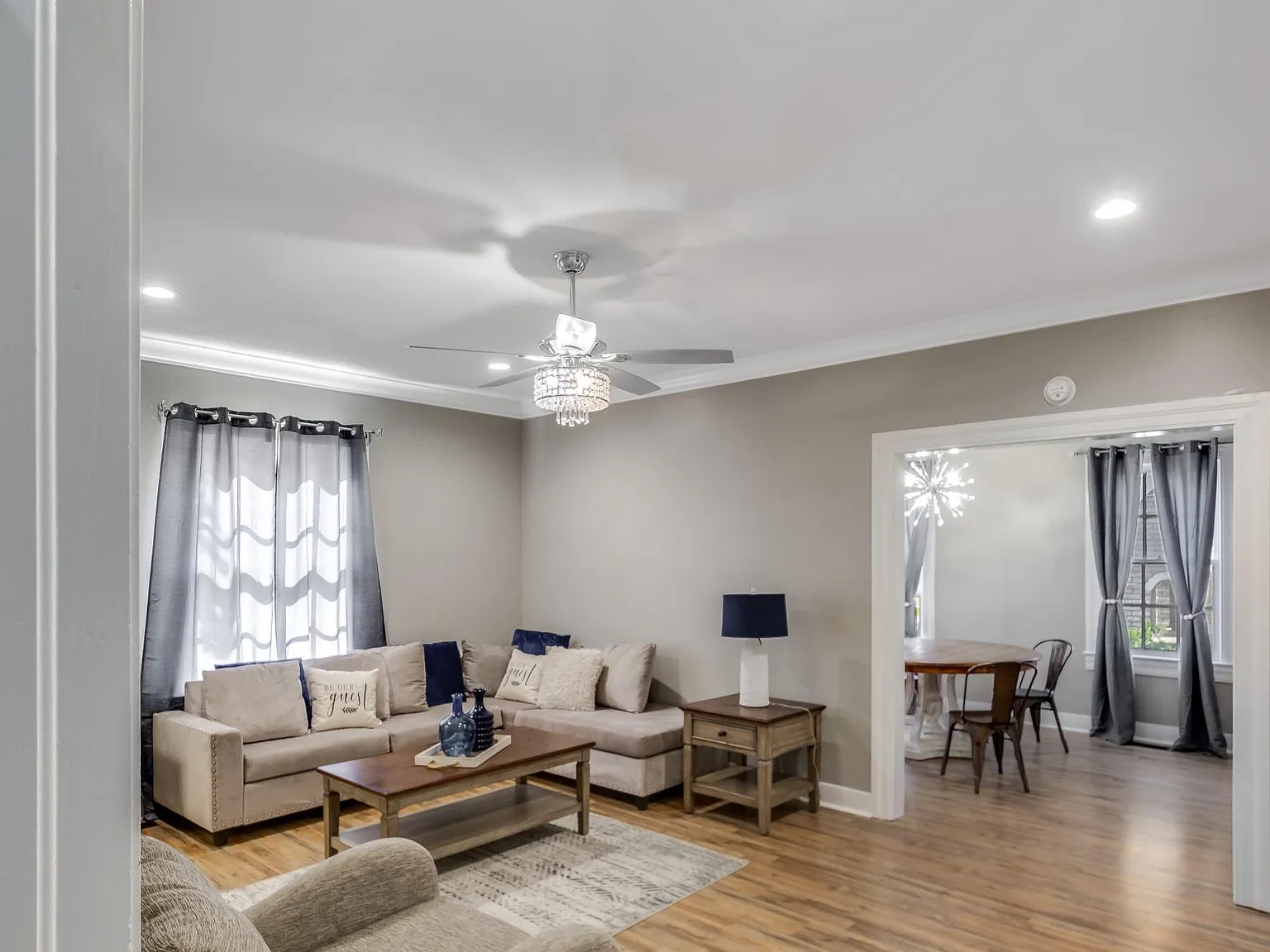 4036 N State St — Photo 4