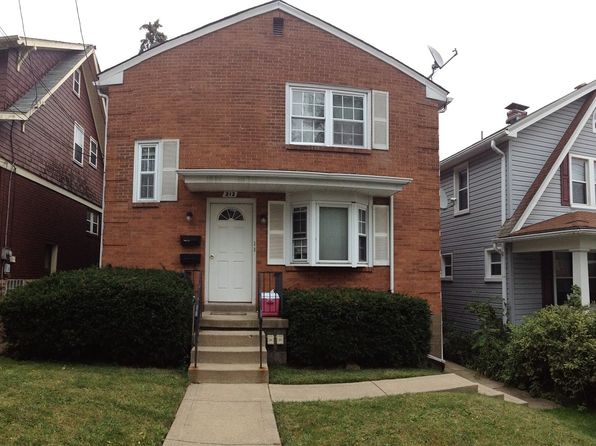 212 Oakwood Ave FLOOR 2