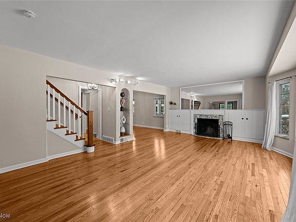 3rd image of 2616 Kerwick Rd