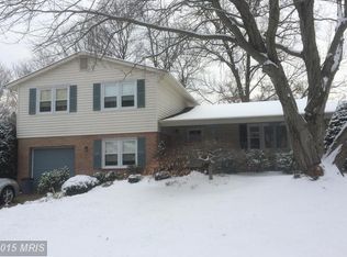 4760 Farndon Ct, Fairfax, VA 22032