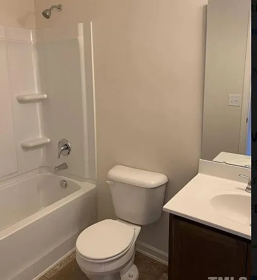 605 Minnestott Way — Photo 5