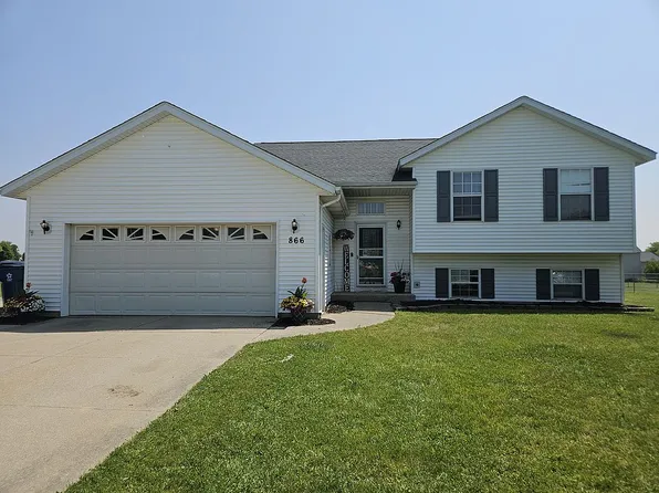 866 Eagle Ridge Dr, Coopersville, MI 49404